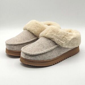 WOMENS DEARFOAM FAUX FUR OATMEAL & IVORY SLIP ON SLIPPERS LIKE NEW SIZE USA 7-8M